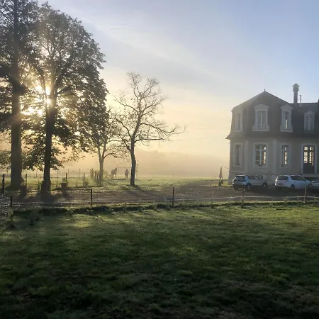 Gite Du Campagnard Du Chateau De La Bouchatte Chazemais Exterior photo